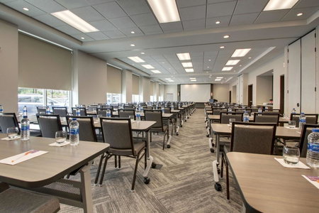 Hyatt Place Milwaukee Downtown, Milwaukee, United States
