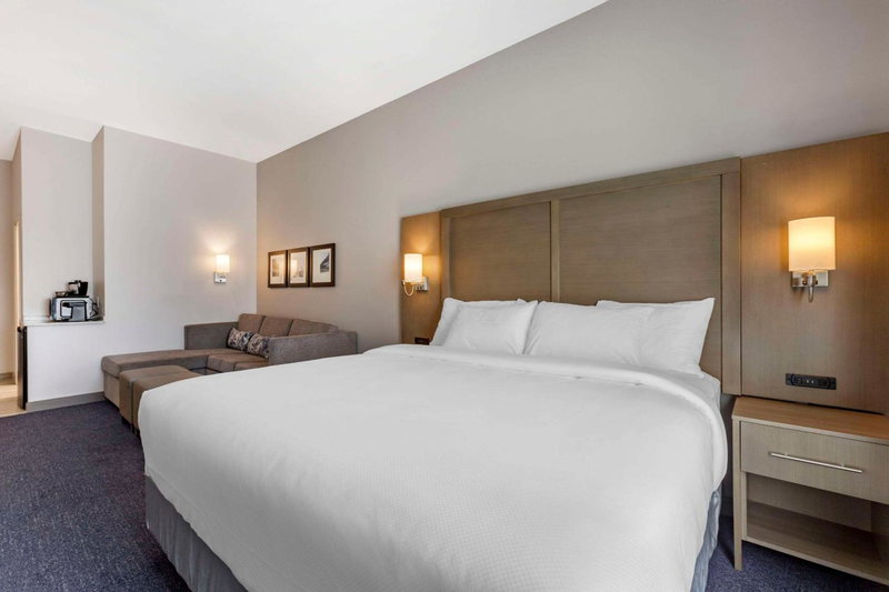 Comfort Suites Scottsdale Talking Stick Entertainment District, Scottsdale, United States