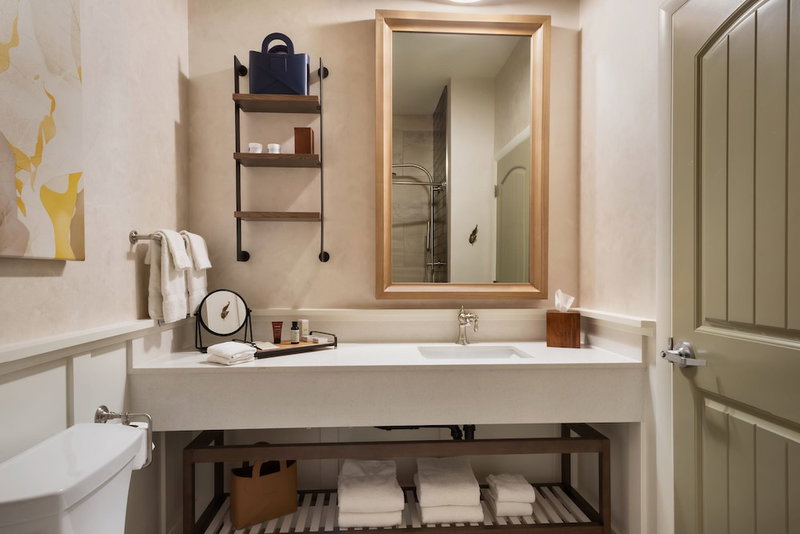 Red Cliffs Lodge Zion, A Tribute Portfolio Hotel - Marriott Bonvoy, Springdale, United States