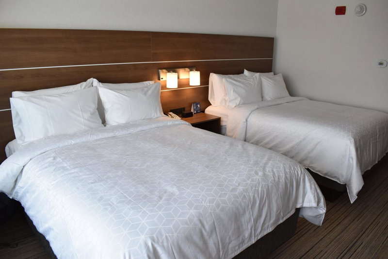 Holiday Inn Express & Suites - Boston South - Randolph by IHG, Randolph, United States