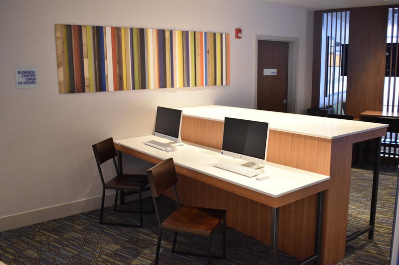 Holiday Inn Express & Suites - Boston South - Randolph by IHG, Randolph, United States