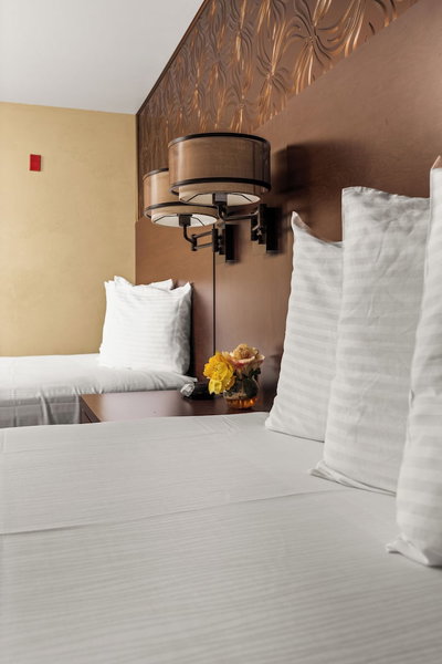 Ellis Island Hotel, Las Vegas, United States