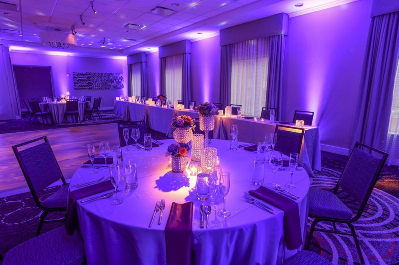 voco The Clair Cincinnati Downtown by IHG, Cincinnati, United States
