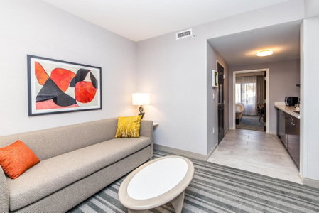 voco The Clair Cincinnati Downtown by IHG, Cincinnati, United States
