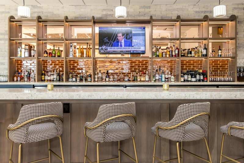 voco The Clair Cincinnati Downtown by IHG, Cincinnati, United States