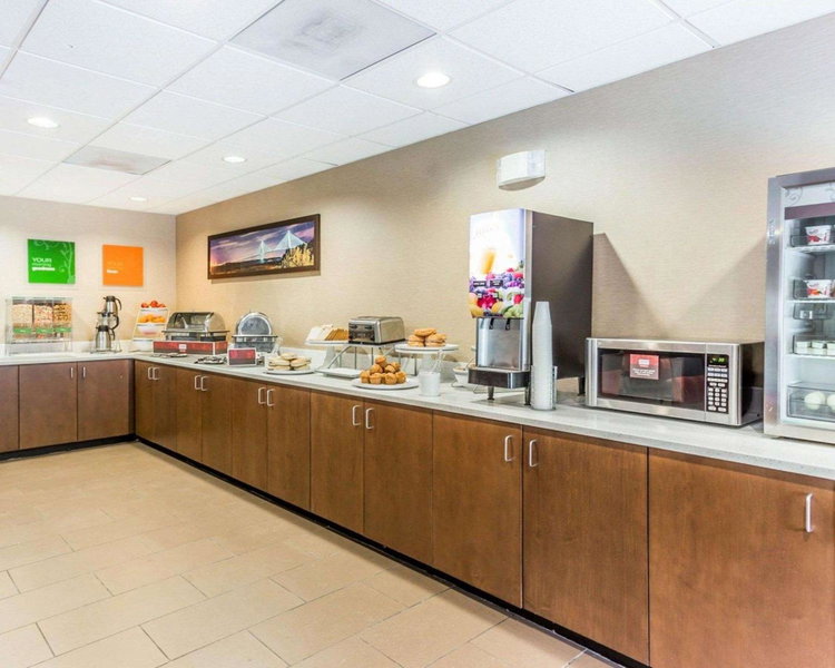 Comfort Suites at Isle of Palms Connector, Charleston, United States