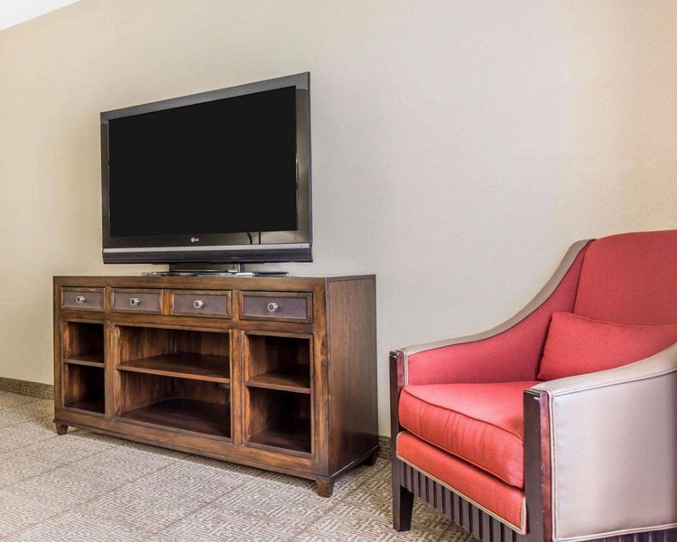 Comfort Suites at Isle of Palms Connector, Charleston, United States