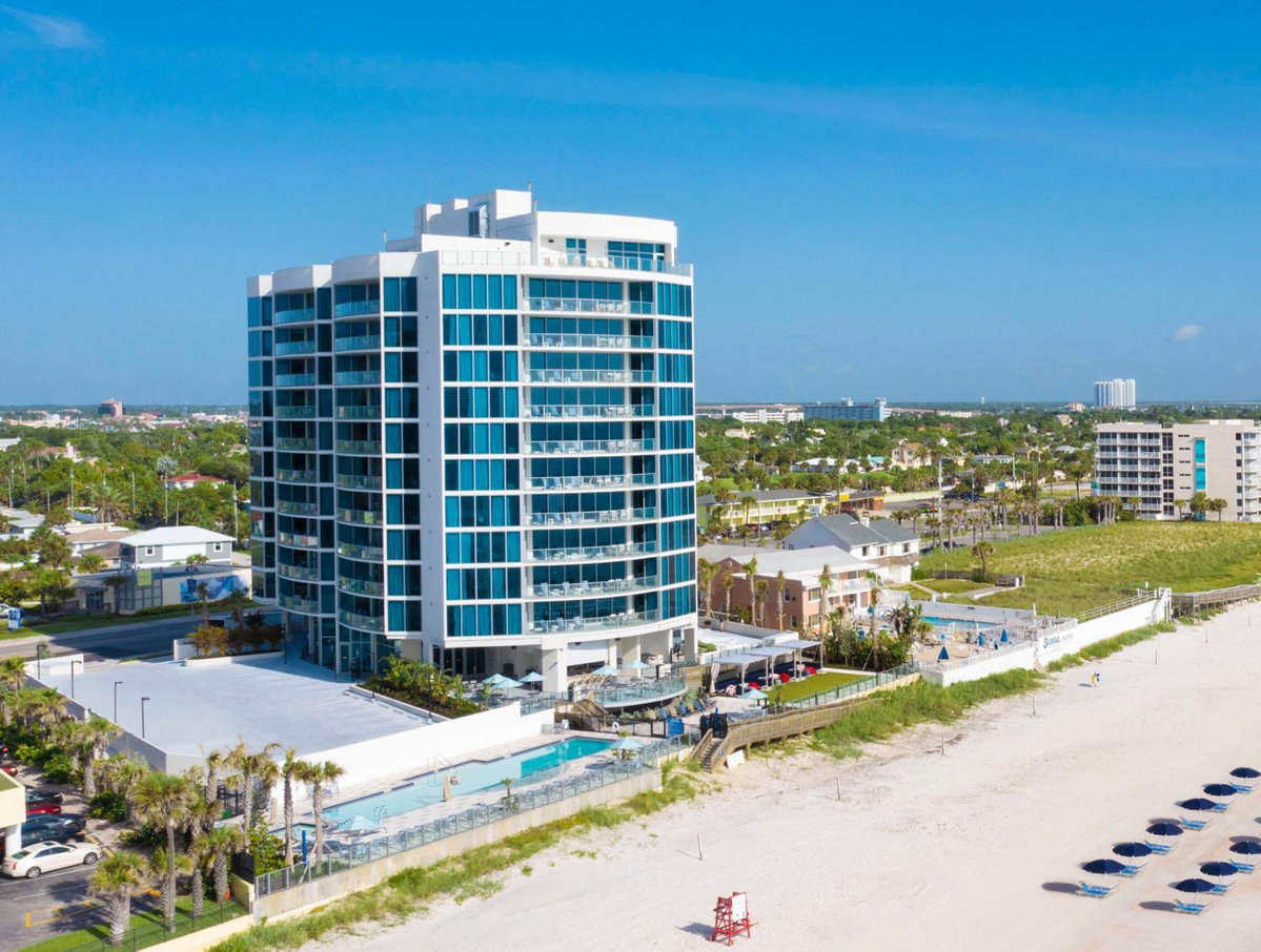 Max Beach Resort, United States
