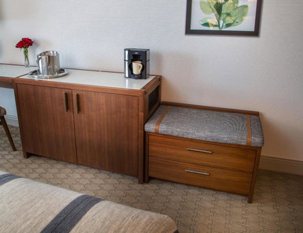 The Ingleside Hotel, Waukesha, United States