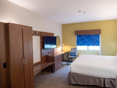 Holiday Inn Express & Suites Greenville Airport i85 by IHG, Greer, United States
