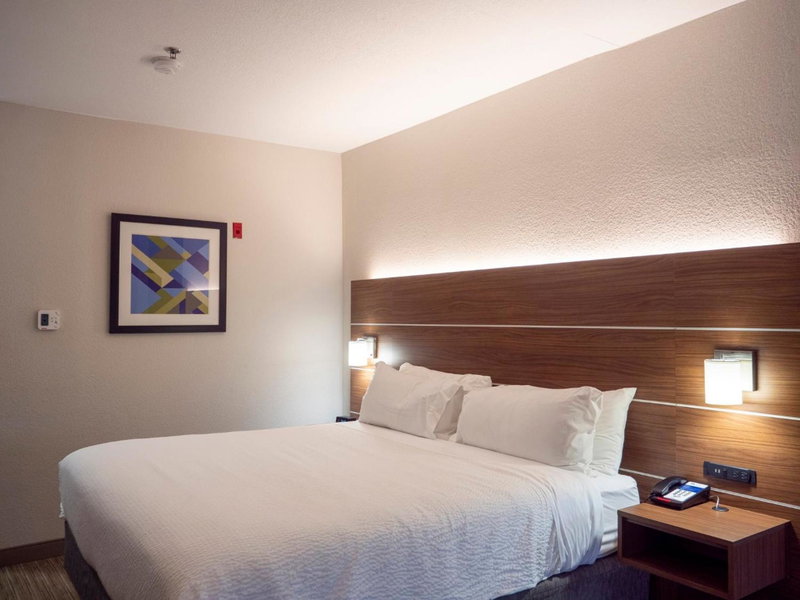 Holiday Inn Express & Suites Greenville Airport i85 by IHG, Greer, United States