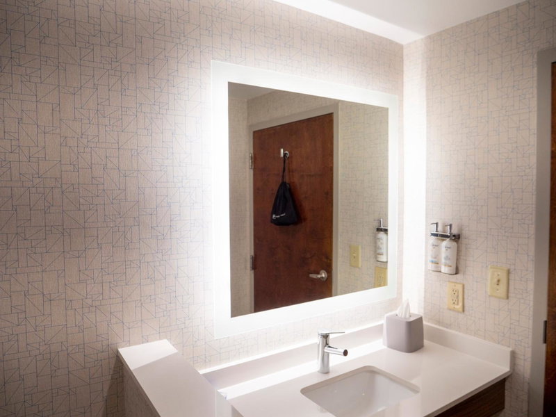 Holiday Inn Express & Suites Greenville Airport i85 by IHG, Greer, United States