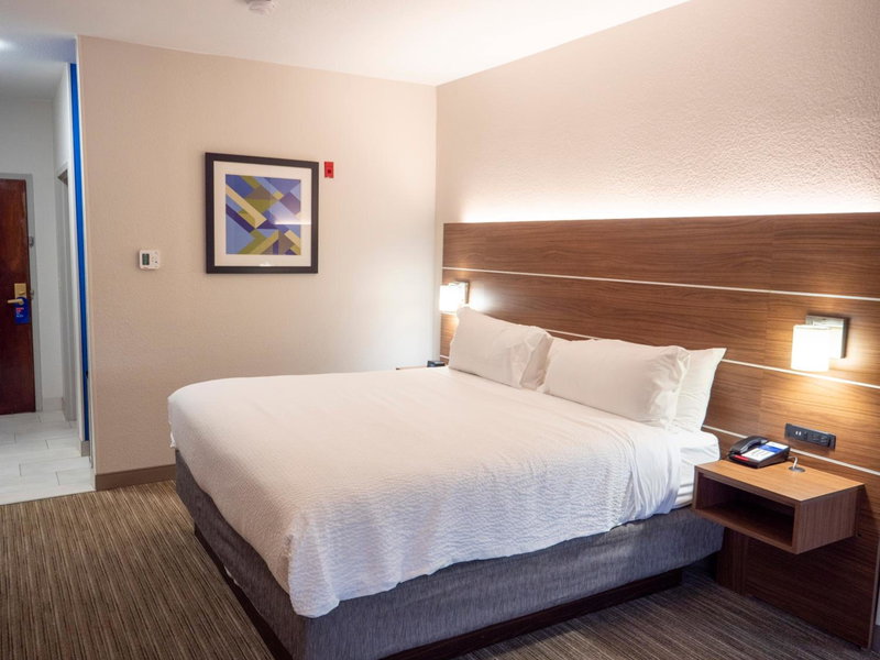 Holiday Inn Express & Suites Greenville Airport i85 by IHG, Greer, United States