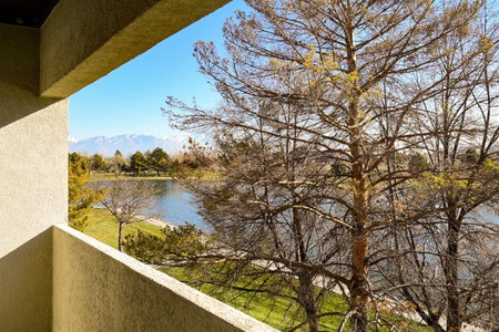 DoubleTree by Hilton Hotel Salt Lake City Airport, Salt Lake City, United States