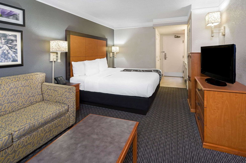 La Quinta by Wyndham Buena Park, La Palma, United States
