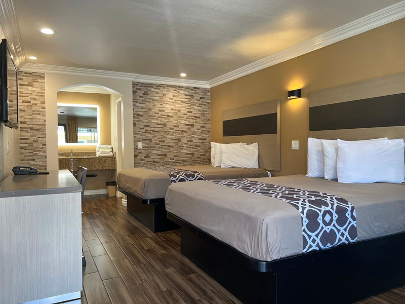 Walnut Inn & Suites West Covina, West Covina, United States