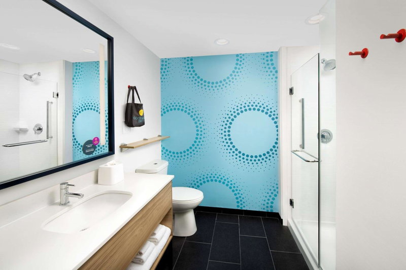 Tru By Hilton Tallahassee Central, Tallahassee, United States