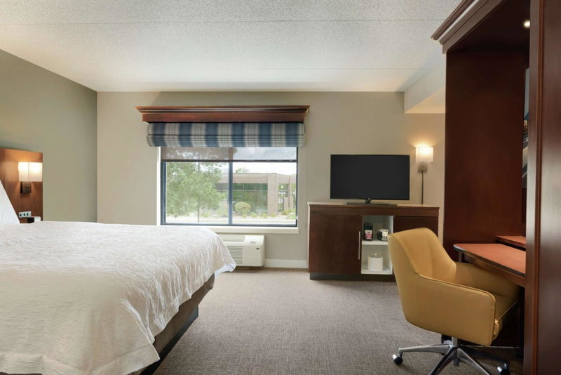 Hampton Inn West Des Moines Lake Drive, West Des Moines, United States
