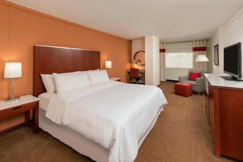 Four Points by Sheraton Boston Logan Airport Revere, Revere, United States