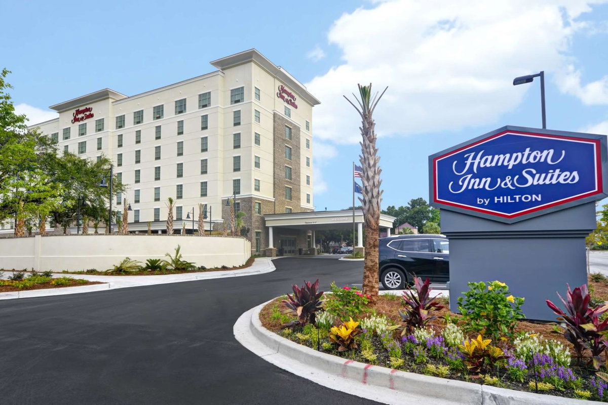 Hotel · Hampton Inn & Suites Charleston Airport, Charleston