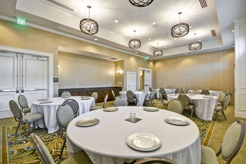 Hampton Inn & Suites Charleston Airport, Charleston, United States