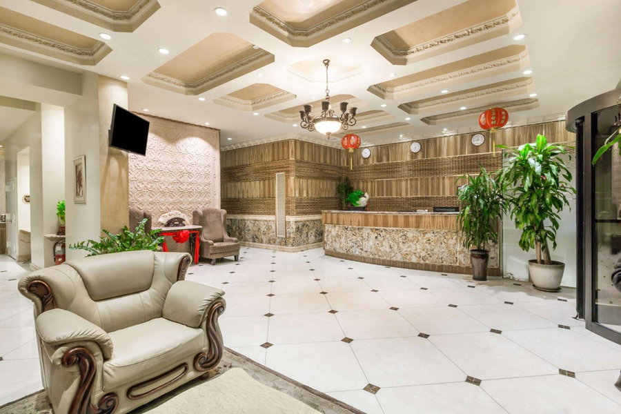 Ramada by Wyndham Flushing Queens, Queens, United States