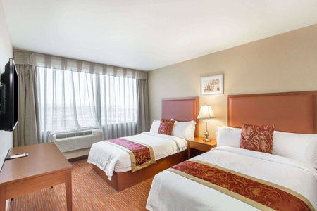 Ramada by Wyndham Flushing Queens, Queens, United States