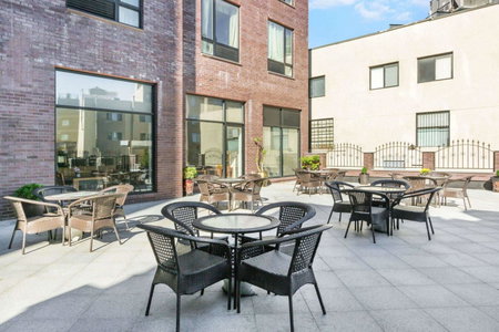 Ramada by Wyndham Flushing Queens, Queens, United States