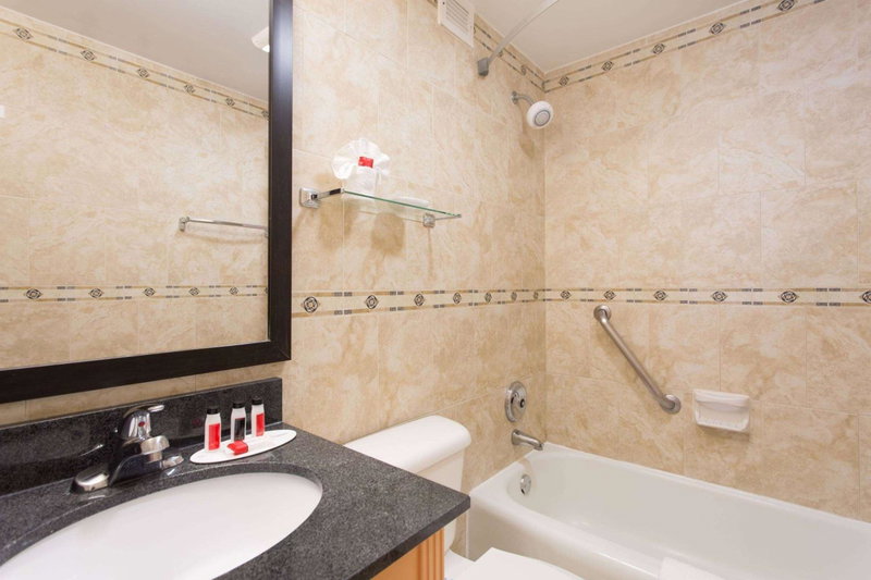 Days Inn by Wyndham Washington DC/Connecticut Avenue, Washington, United States