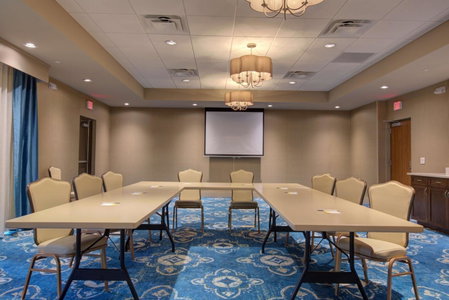 Hampton Inn & Suites by Hilton Tampa Busch Gardens Area, Tampa, United States