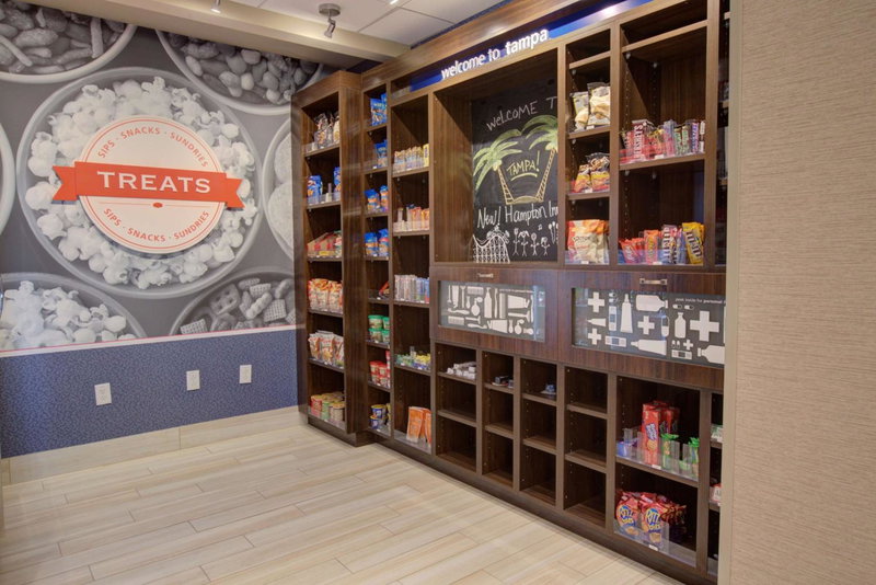 Hampton Inn & Suites by Hilton Tampa Busch Gardens Area, Tampa, United States