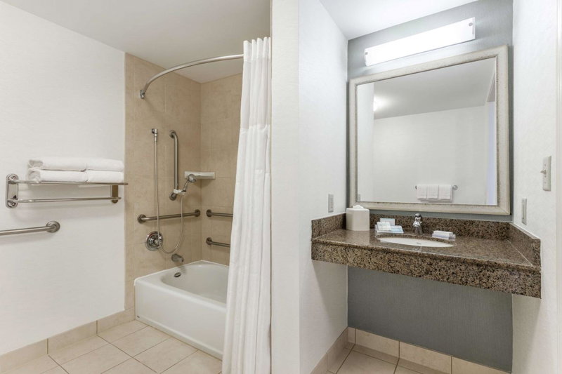 Hilton Garden Inn Albany-SUNY Area, Albany, United States