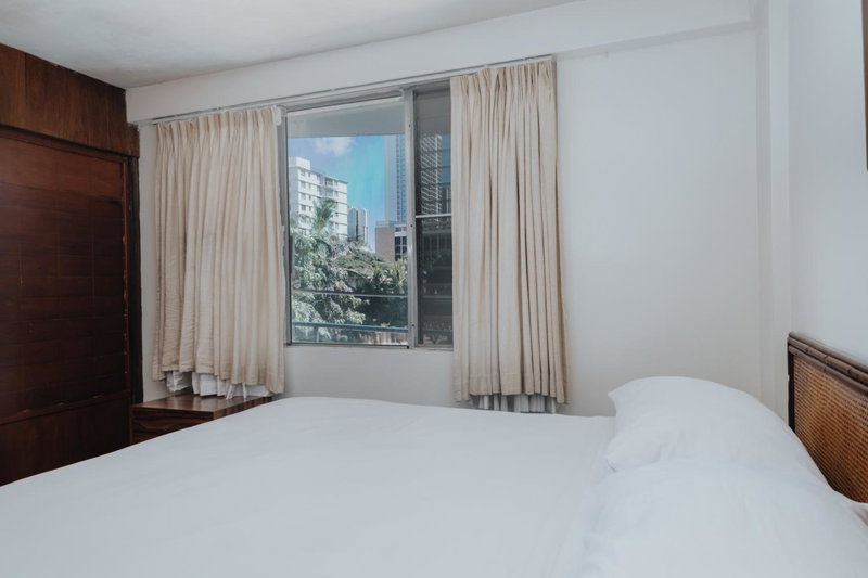 Royal Grove Waikiki, Honolulu, United States