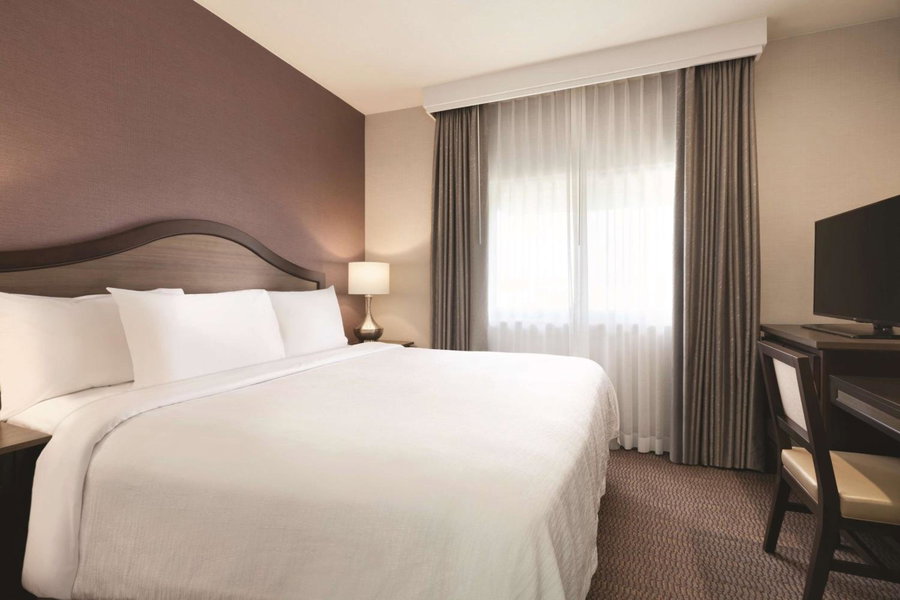 Embassy Suites by Hilton Temecula Valley Wine Country, Temecula, United States