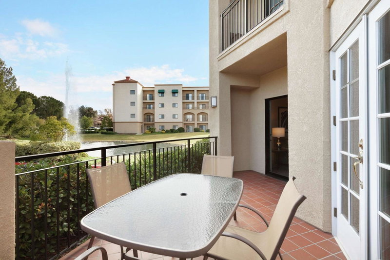 Embassy Suites by Hilton Temecula Valley Wine Country, Temecula, United States