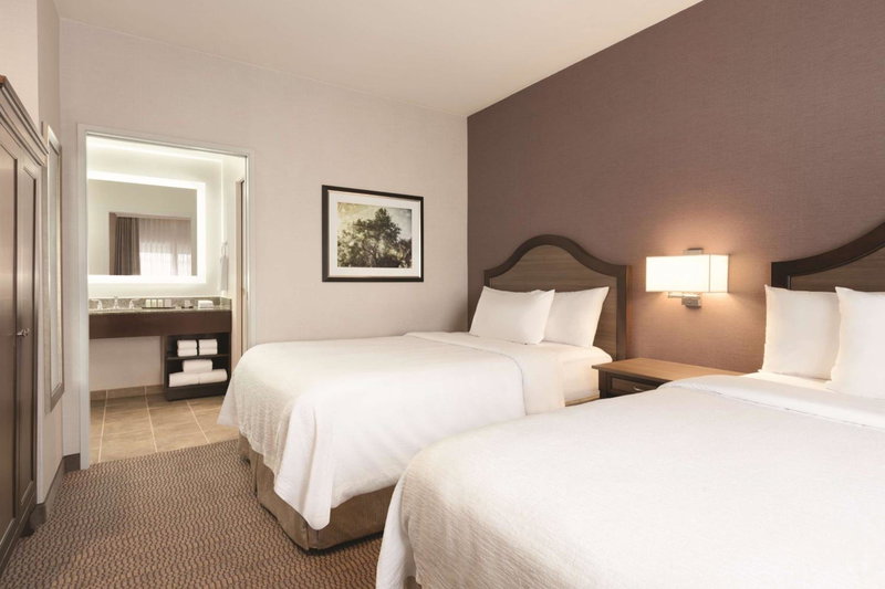 Embassy Suites by Hilton Temecula Valley Wine Country, Temecula, United States