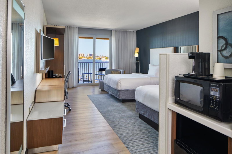 Courtyard by Marriott St. Petersburg Clearwater/Madeira Beach, St Pete Beach, United States