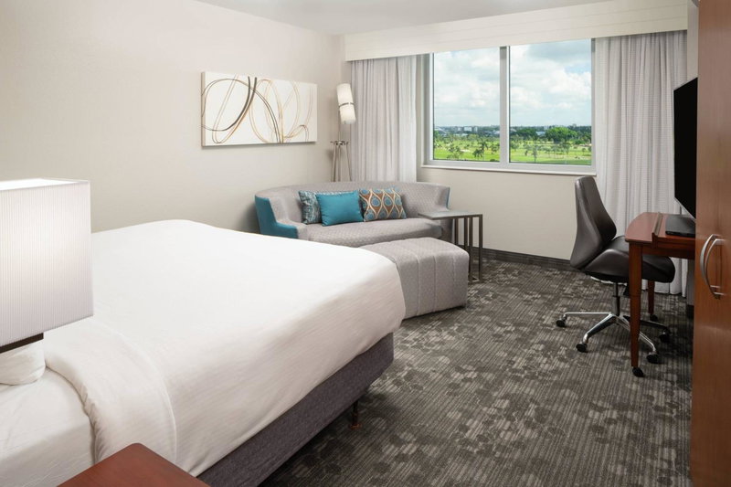 Courtyard by Marriott Miami Airport, Miami, United States