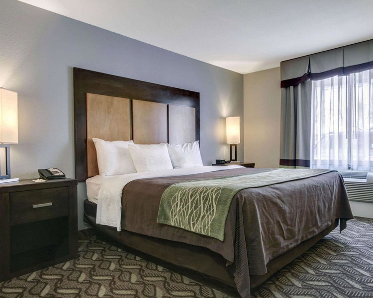 Comfort Inn & Suites El Paso I-10 Airport Area, El Paso, United States