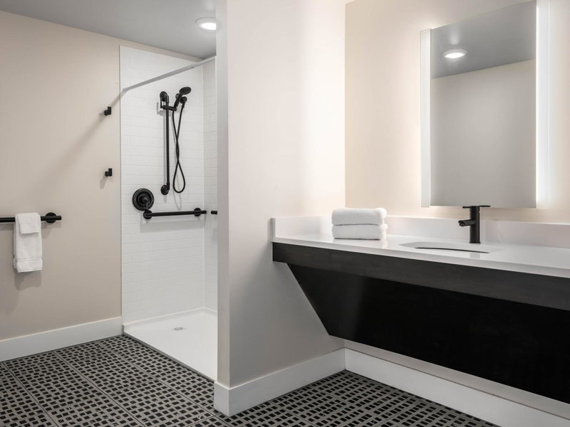 Hotel Indigo Saint Louis Central West End by IHG, Saint Louis, United States