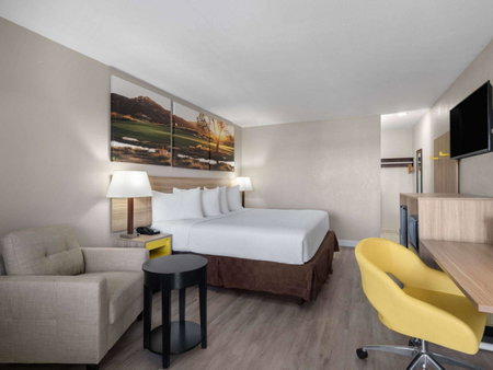 Days Inn by Wyndham Las Vegas Airport Near the Strip, Las Vegas, United States