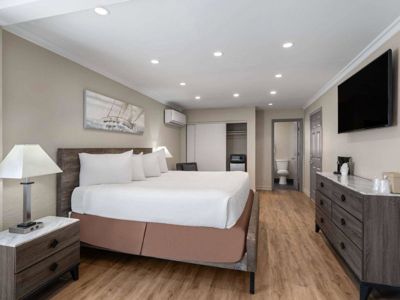 Days Inn by Wyndham Las Vegas Airport Near the Strip, Las Vegas, United States