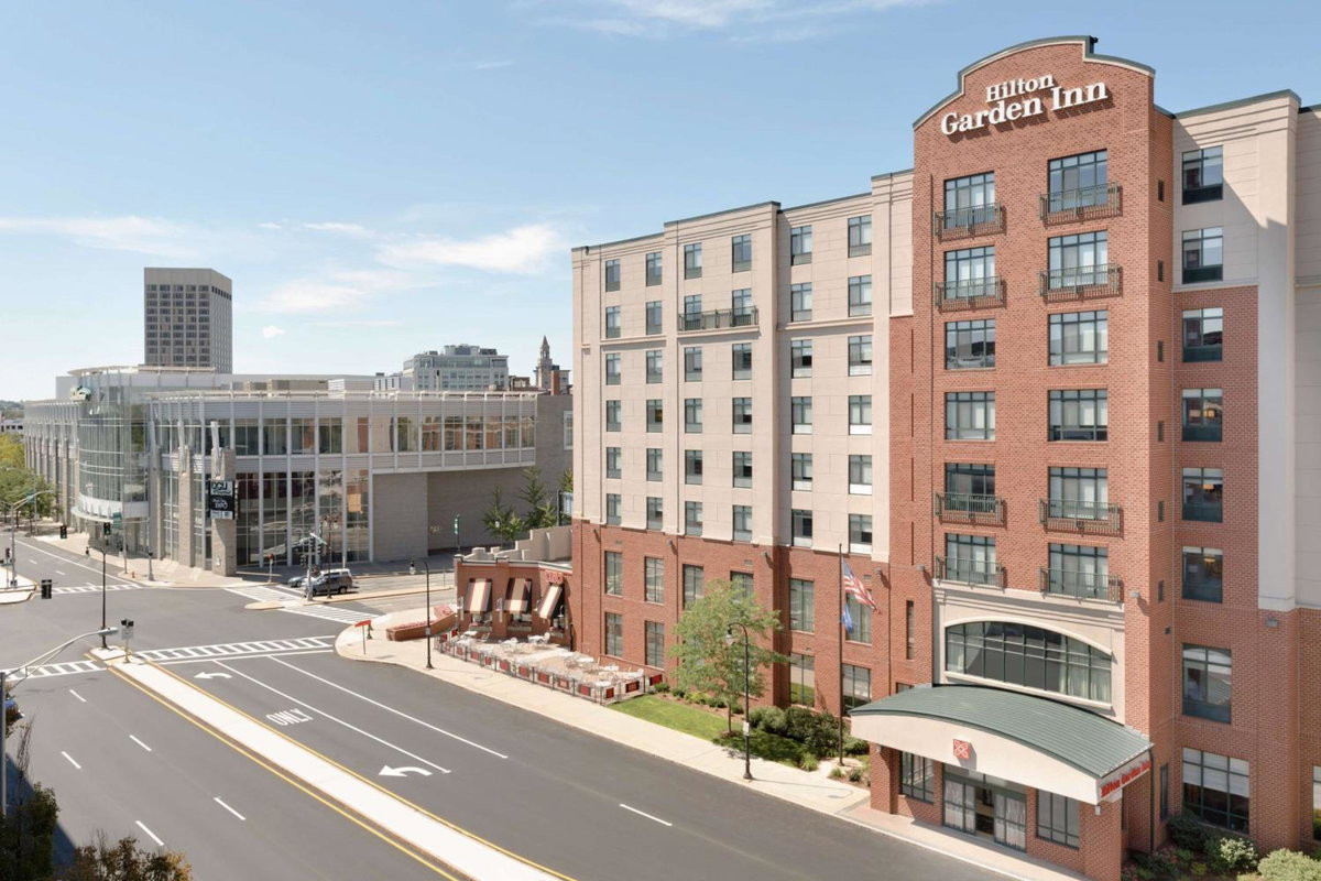 Hotel · Hilton Garden Inn Worcester, Worcester