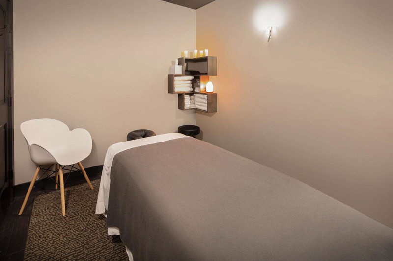 Highline Vail - a DoubleTree by Hilton, Vail, United States