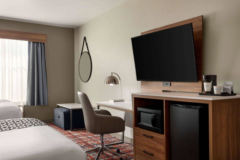 La Quinta by Wyndham Oxford - Anniston, Oxford, United States