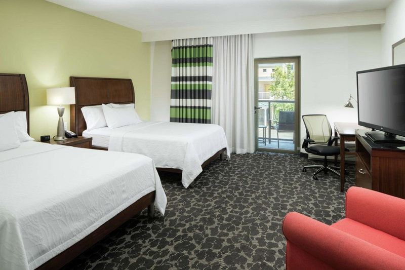 Hilton Garden Inn Charleston Waterfront/Downtown, Charleston, United States