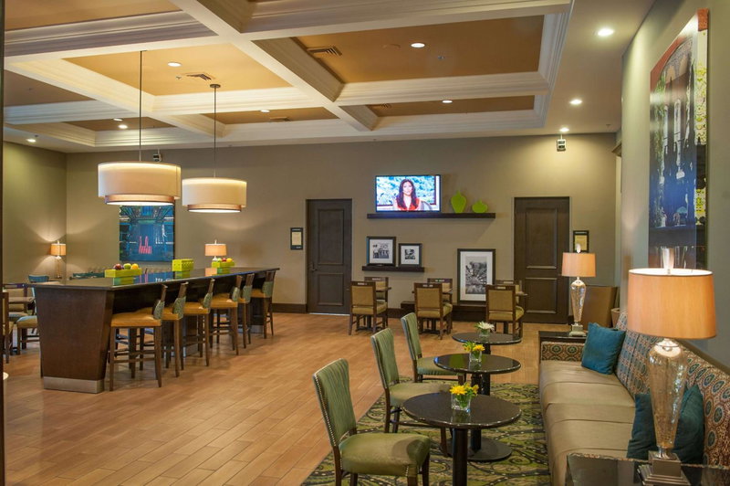 Hampton Inn & Suites New Orleans/Elmwood, Harahan, United States