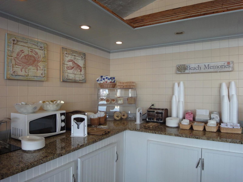 Hyannis Travel Inn, Hyannis, United States