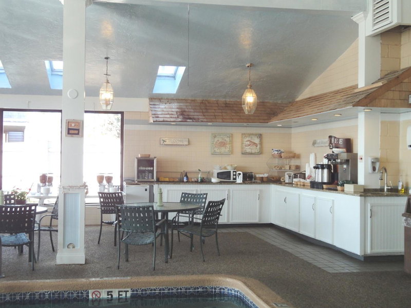 Hyannis Travel Inn, Hyannis, United States