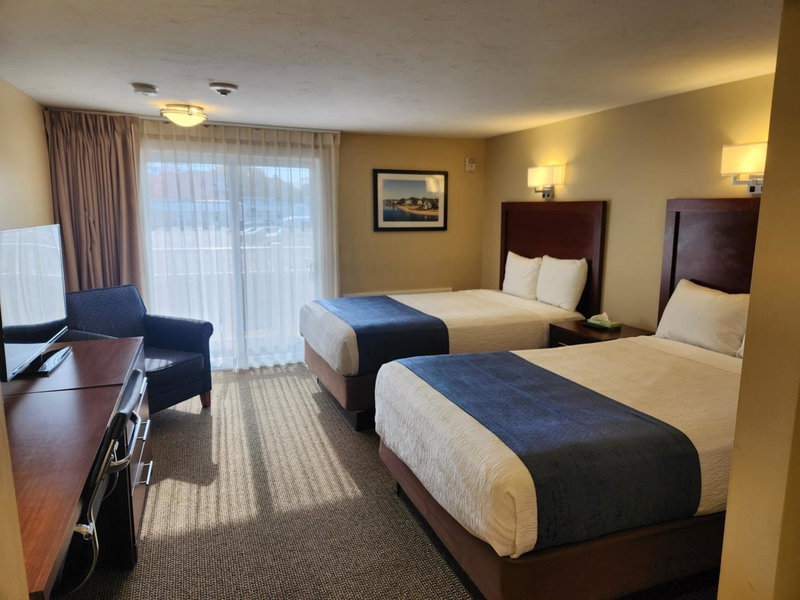 Hyannis Travel Inn, Hyannis, United States